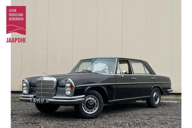 Zwart Gebruikt 1972 Mercedes 280 Van | € 59.899 - Afbeelding 1/4