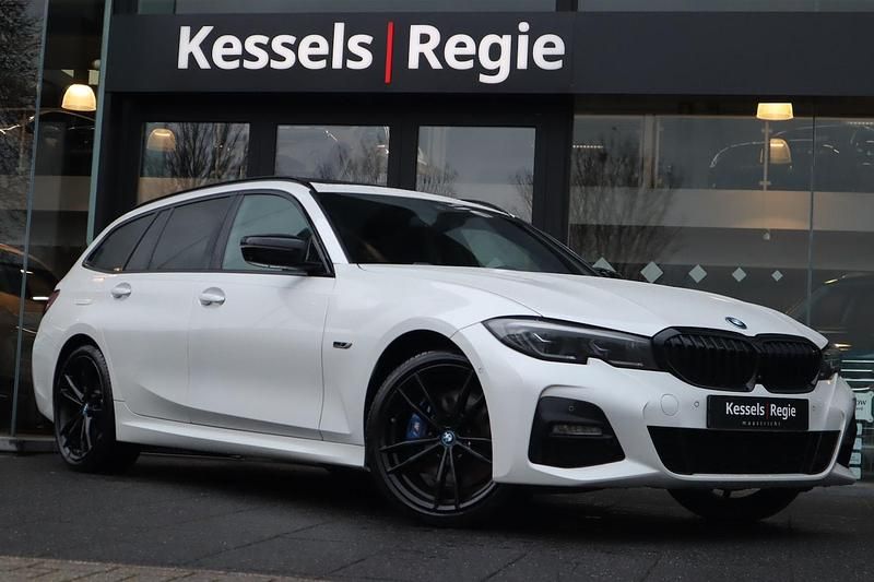 Occasion BMW 330e M Sport 292 PK (214 kW) 2022 Wit Stationwagen