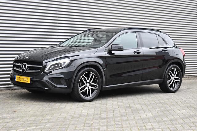 Occasion Mercedes GLA200 Ambition 156 PK (114 kW) 2016 Zwart (metallic) SUV