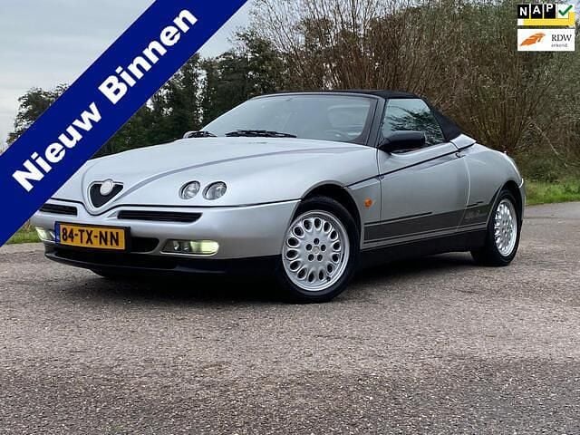 Occasion Alfa Romeo Spider 150 PK (110 kW) 1997 Grijs Cabriolet