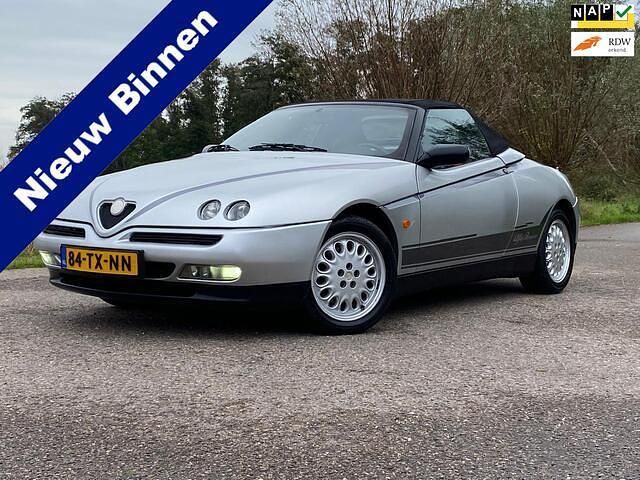 Grijs Gebruikt 1997 Alfa Romeo Spider Cabriolet | € 4.400 (Super prijs) - Afbeelding 1/4