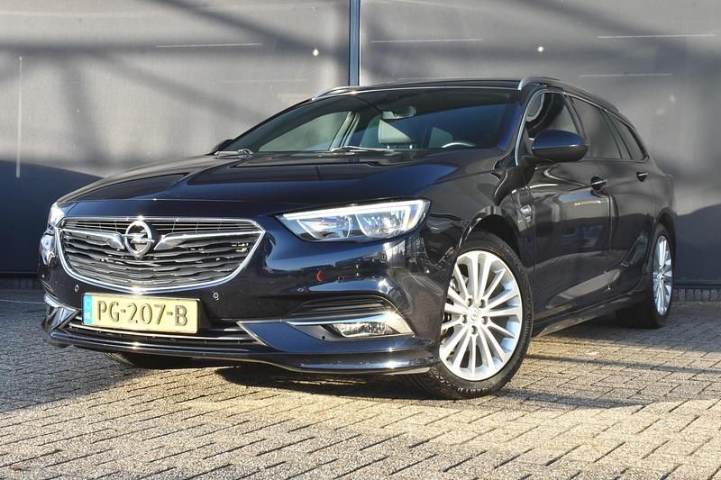 Blauw Gebruikt 2017 Opel Insignia Business Stationwagen | € 18.895 (Iets duurder) - Afbeelding 1/4