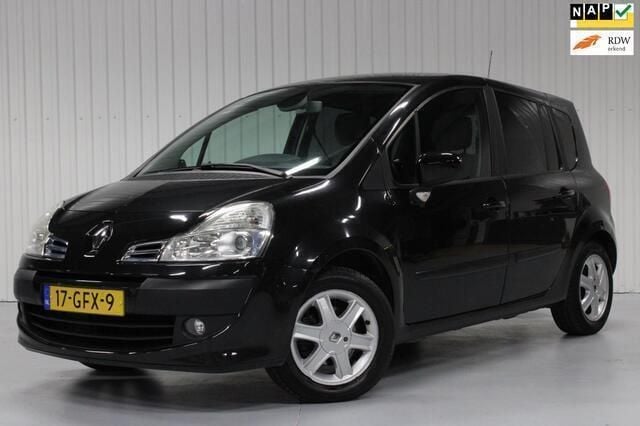 Zwart Gebruikt 2008 Renault Grand Modus Dynamique MPV | € 2.350 (Eerlijke prijs) - Afbeelding 1/4