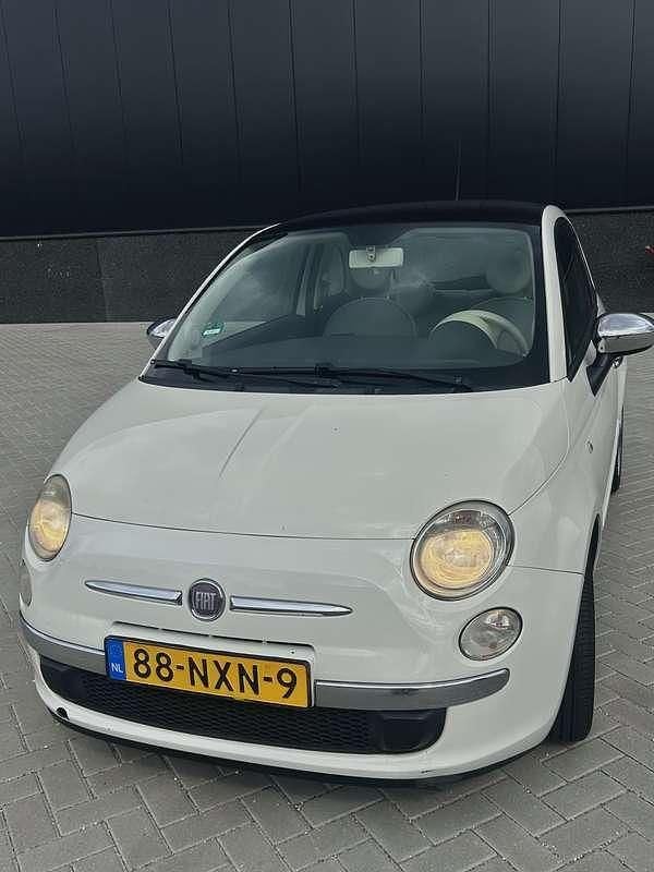 Wit Gebruikt 2010 Fiat 500 Lounge Hatchback | € 2.000 (Super prijs) - Afbeelding 1/4