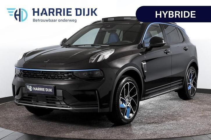 Zwart Occasion 2024 Lynk & Co 01 SUV | € 29.495 (Eerlijke prijs) - Afbeelding 1/3