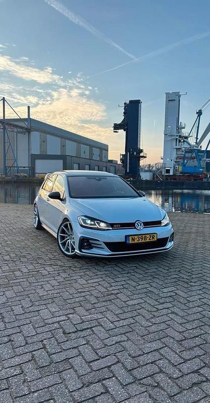 Gebruikt 2017 VW Golf VII GTI | € 19.500 (Goede deal) - Afbeelding 1/4