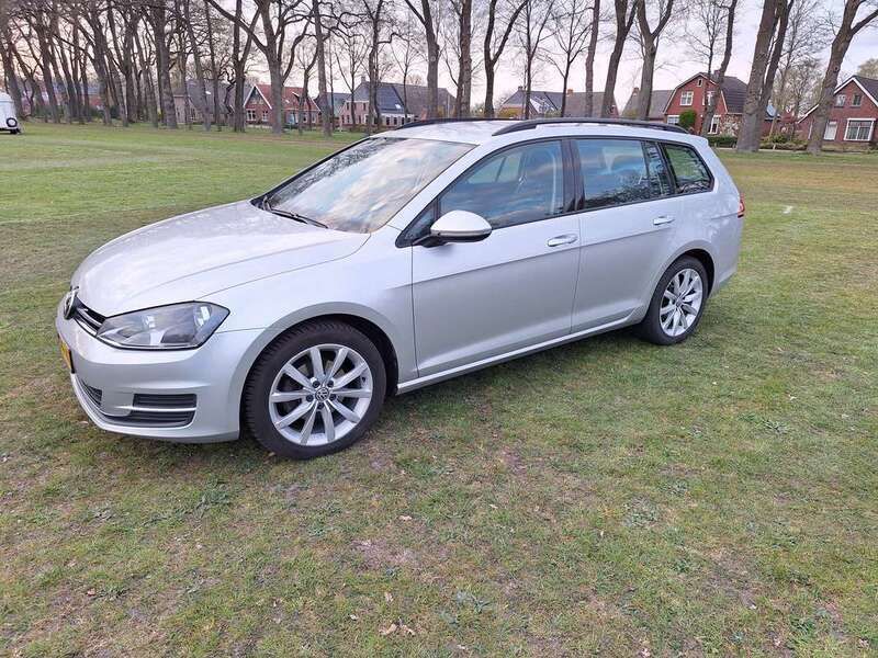 Zilver Gebruikt 2013 VW Golf VII Comfortline Stationwagen | € 6.000 (Eerlijke prijs) - Afbeelding 1/4