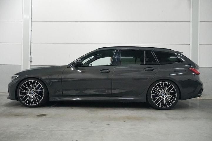Occasion BMW 330e M Sport 292 PK (214 kW) 2020 Grijs (metallic) Stationwagen