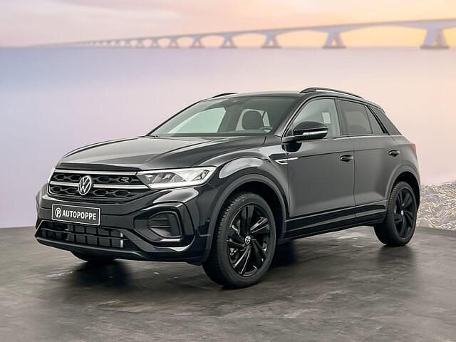 Zwart Gebruikt 2025 VW T-Roc R-line SUV | € 49.330 - Afbeelding 1/4
