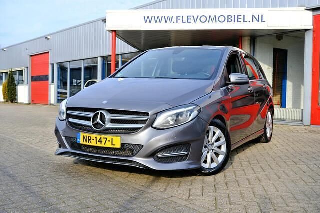 Occasion Mercedes B180 Business 123 PK (90 kW) 2017 Grijs MPV