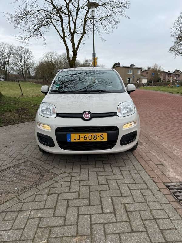 Bruin Gebruikt 2016 Fiat Panda Hatchback | € 7.150 (Eerlijke prijs) - Afbeelding 1/4