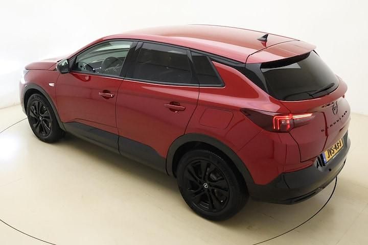 Occasion Opel Grandland X 225 PK (165 kW) 2024 Rood SUV
