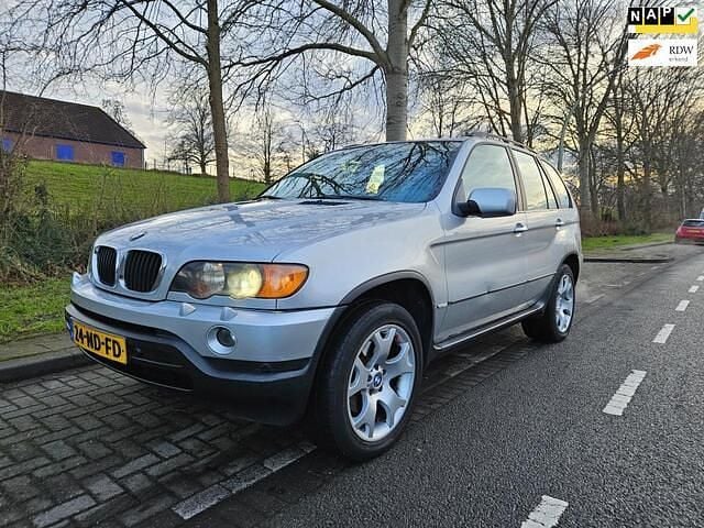 Grijs Occasion 2003 BMW X5 Executive SUV | € 3.950 (Eerlijke prijs) - Afbeelding 1/4
