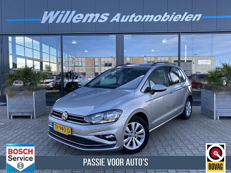 Grijs Gebruikt 2018 VW Golf Sportsvan Highline MPV | € 13.550 (Eerlijke prijs) - Afbeelding 1/4