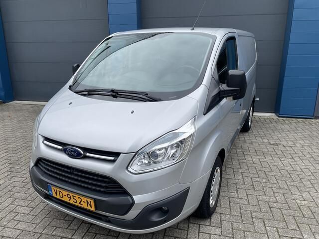 Zilver Gebruikt 2013 Ford Transit Custom Trend Van | € 3.995 - Afbeelding 1/4