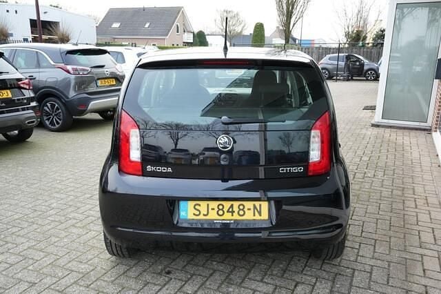 Occasion Skoda Citigo Active 60 PK (44 kW) 2018 Zwart Hatchback