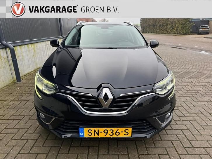 Occasion Renault Mégane IV LIMITED 132 PK (97 kW) 2018 Stationwagen