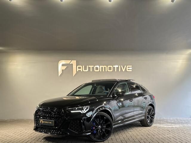 Zwart Gebruikt 2023 Audi RS Q3 Sportback Business SUV | € 79.990 (Iets duurder) - Afbeelding 1/4