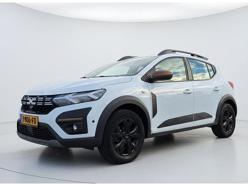 Wit Occasion 2024 Dacia Sandero Extreme Hatchback | € 19.990 (Iets duurder) - Afbeelding 1/4