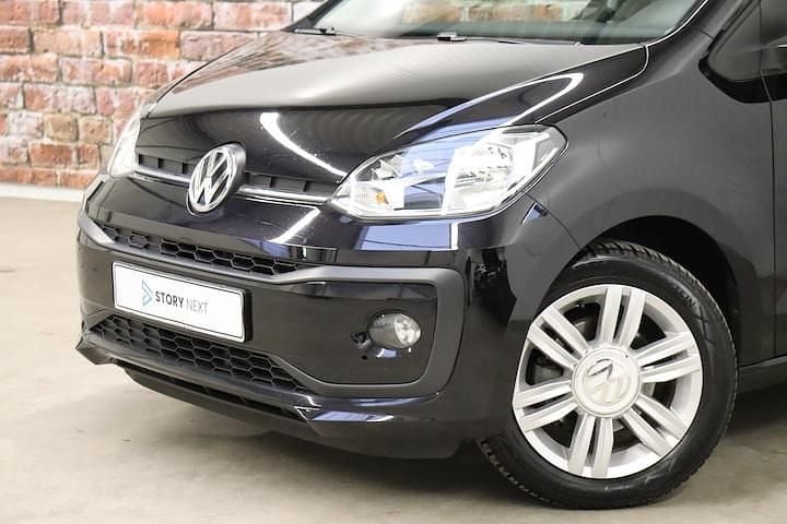 Occasion VW up! high up! 2019 Zwart (metallic) Hatchback