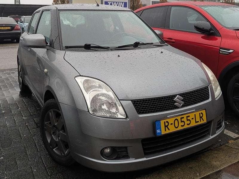 Gebruikt 2005 Suzuki Swift Hatchback | € 2.750 (Goede deal) - Afbeelding 1/1