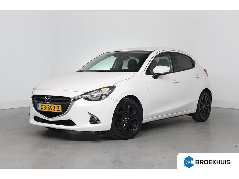 Wit Occasion 2018 Mazda 2 Inclusive Hatchback | € 13.395 (Eerlijke prijs) - Afbeelding 1/4
