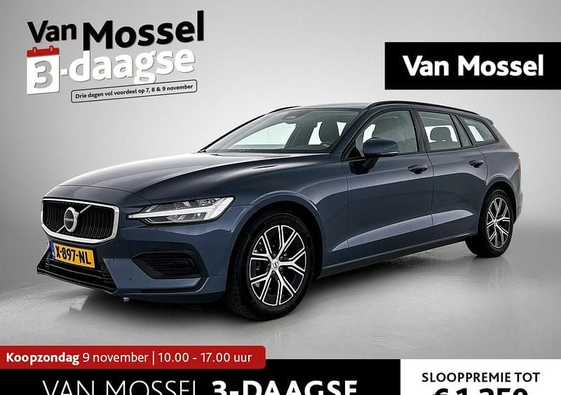 Blauw Gebruikt 2024 Volvo V60 Stationwagen | € 34.400 (Super prijs) - Afbeelding 1/4