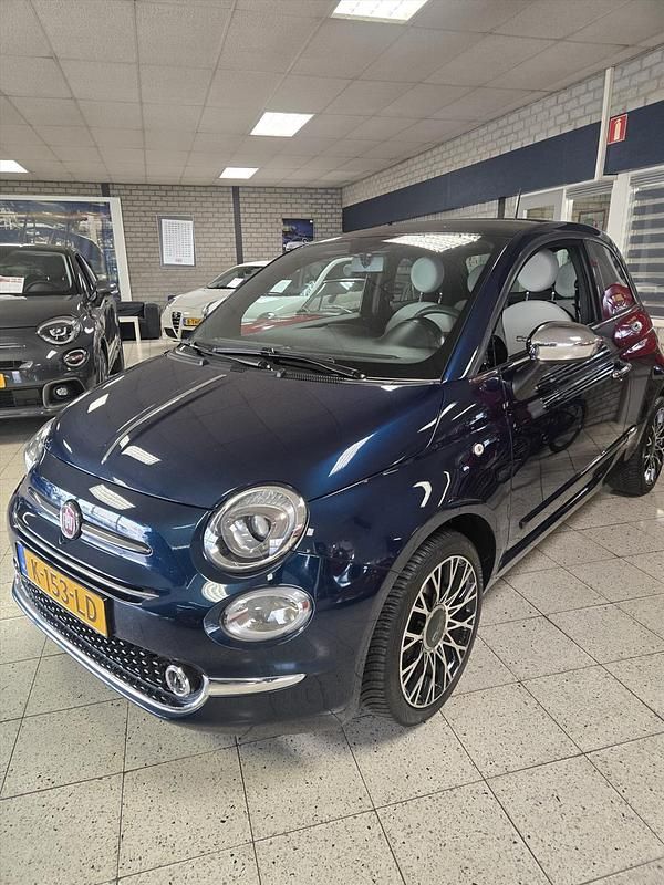 Blauw Occasion 2020 Fiat 500 Lounge Hatchback | € 14.345 (Eerlijke prijs) - Afbeelding 1/4