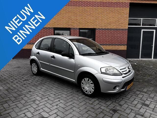 Grijs Gebruikt 2009 Citroën C3 Hatchback | € 1.750 (Eerlijke prijs) - Afbeelding 1/4