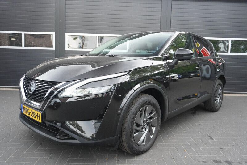 Zwart Gebruikt 2024 Nissan Qashqai Acenta SUV | € 28.900 (Eerlijke prijs) - Afbeelding 1/4