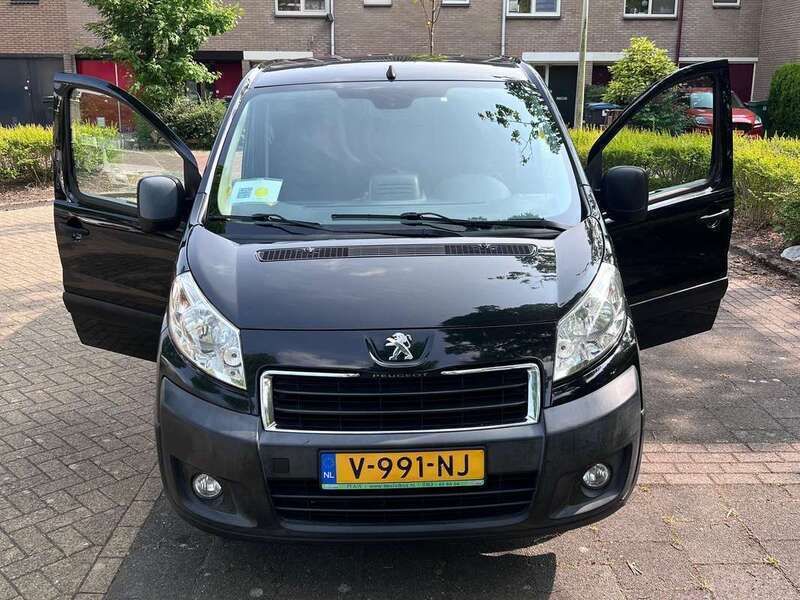 Zwart Gebruikt 2013 Peugeot Expert Van | € 4.250 (Super prijs) - Afbeelding 1/4