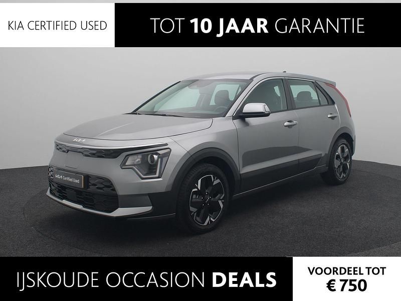Grijs Occasion 2024 Kia e-Niro Light SUV | € 27.440 (Super prijs) - Afbeelding 1/4