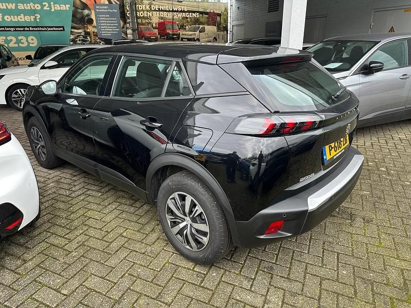 Occasion Peugeot 2008 Active 101 PK (74 kW) 2022 Zwart SUV