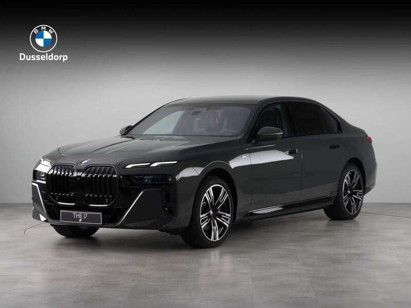 Grijs Nieuw 2024 BMW i7 M Sport Sedan | € 146.311 (Duur) - Afbeelding 1/4