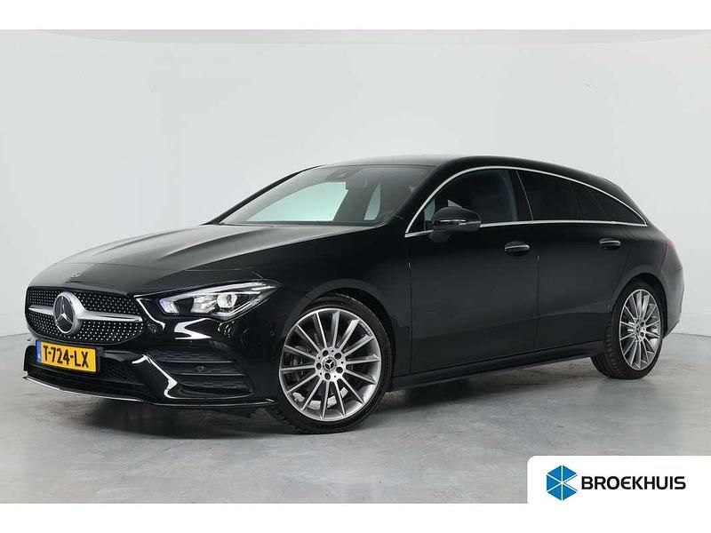 Zwart Gebruikt 2023 Mercedes CLA180 Shooting Brake AMG line Stationwagen | € 32.900 (Eerlijke prijs) - Afbeelding 1/4
