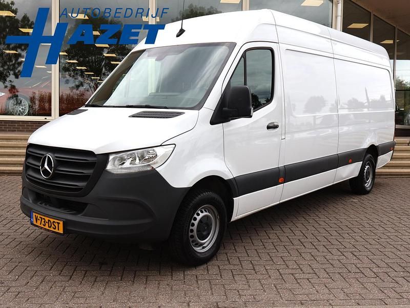 Wit Gebruikt 2022 Mercedes Sprinter Van | € 28.895 (Super prijs) - Afbeelding 1/4