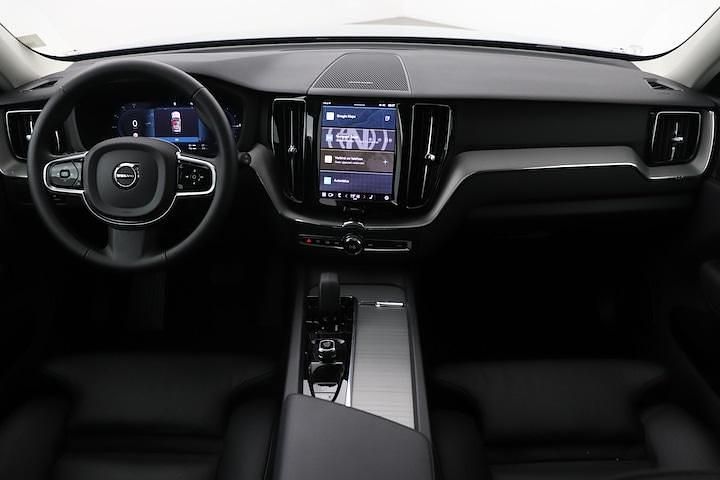 Occasion Volvo XC60 Plus 253 PK (186 kW) 2025 Grijs SUV
