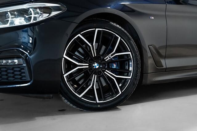Occasion BMW 530 Executive 252 PK (185 kW) 2019 Zwart Stationwagen