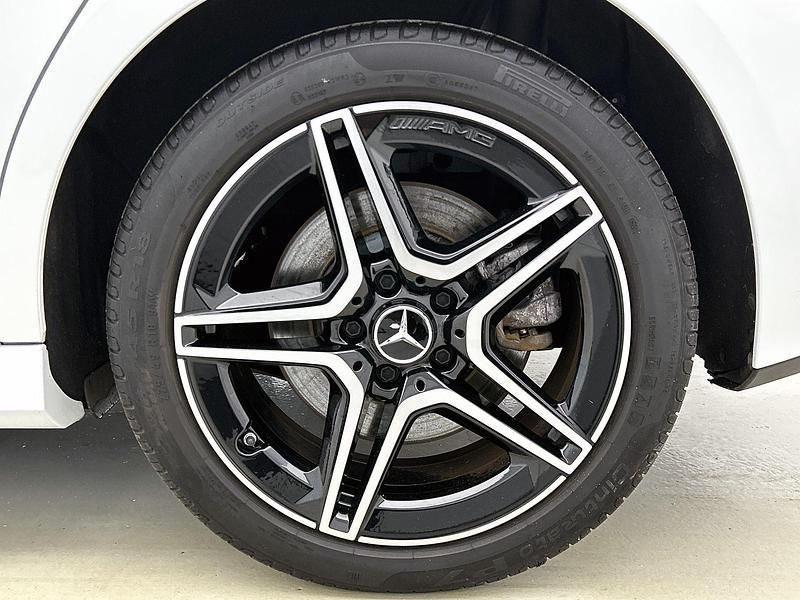 Occasion Mercedes A250 Business 218 PK (160 kW) 2021 Wit Hatchback