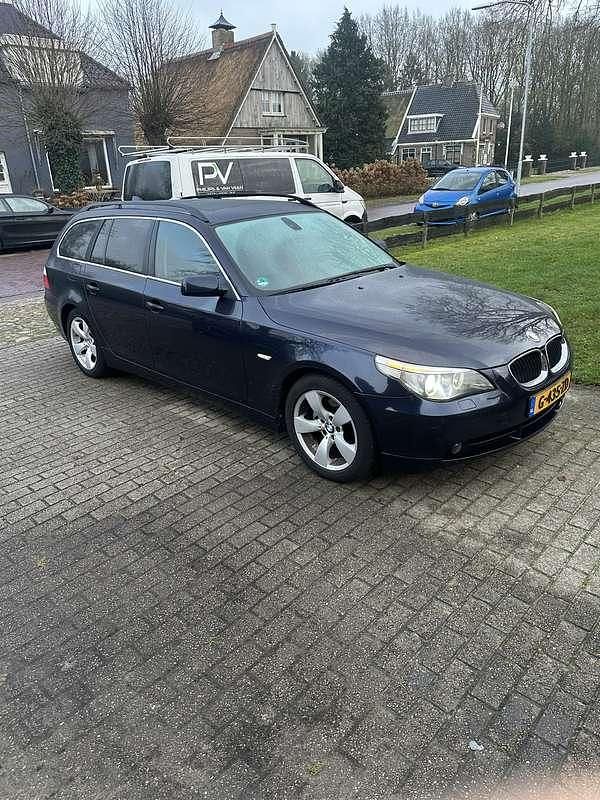 Occasion BMW 525 Executive 192 PK (141 kW) 2004 Blauw Stationwagen