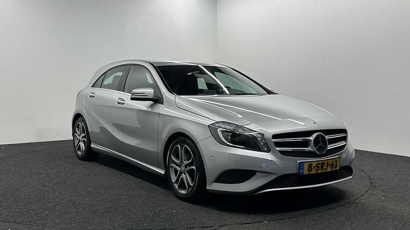 Occasion Mercedes A180 Edition 123 PK (90 kW) 2013 Grijs Hatchback