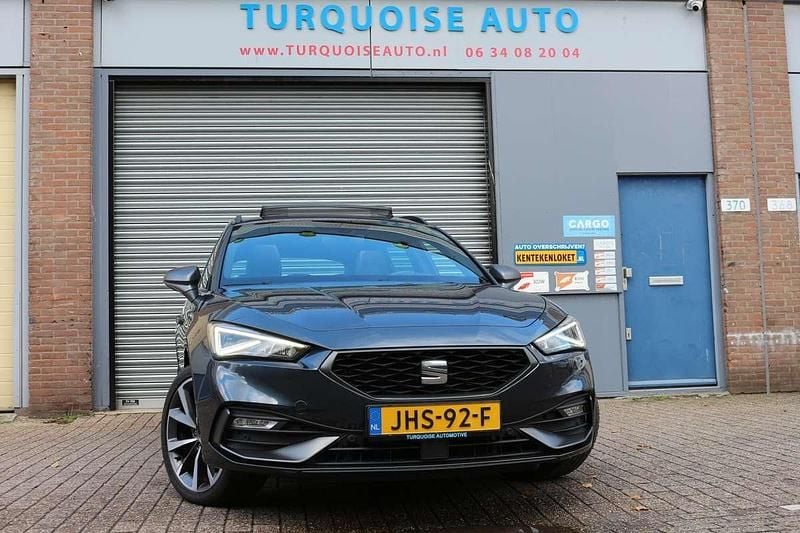Grijs Gebruikt 2021 Seat Leon FR Stationwagen | € 23.500 (Eerlijke prijs) - Afbeelding 1/4