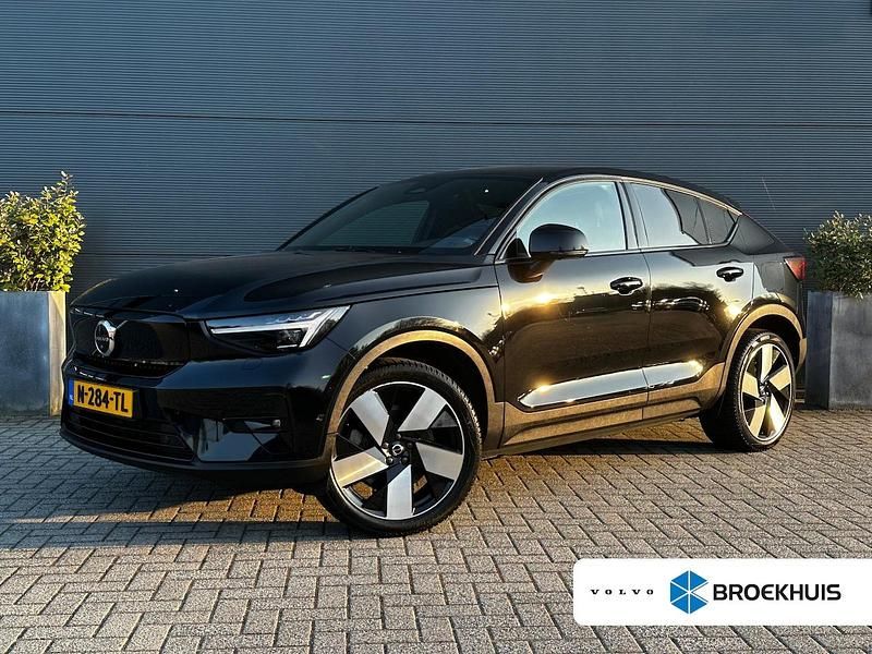 Occasion Volvo C40 300 kW (409 PK) 2021 Zwart SUV