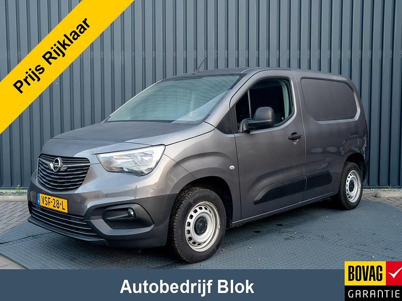Grijs Gebruikt 2022 Opel Combo Edition MPV | € 12.750 (Eerlijke prijs) - Afbeelding 1/4