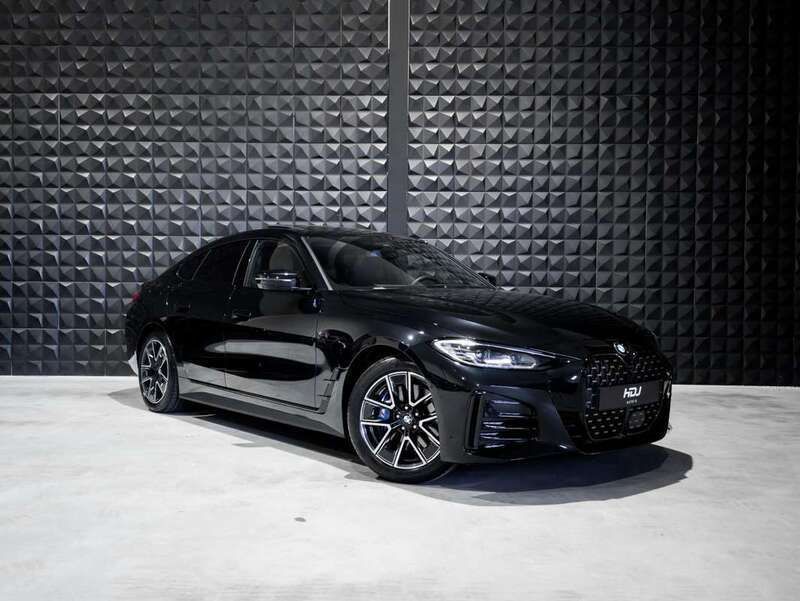 Zwart, metallic lak Gebruikt 2024 BMW 430 Gran Coupé M Sport Coupé | € 64.900 - Afbeelding 1/4