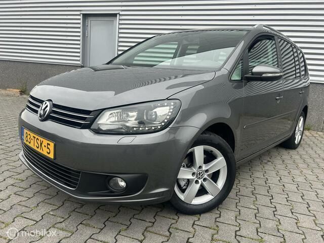 Grijs Gebruikt 2012 VW Touran Highline MPV | € 3.499 (Goede deal) - Afbeelding 1/4