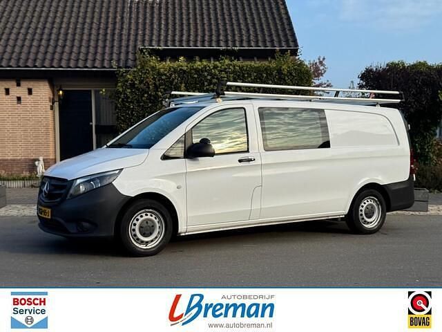 Wit Occasion 2020 Mercedes Vito Van | € 19.995 (Goede deal) - Afbeelding 1/4