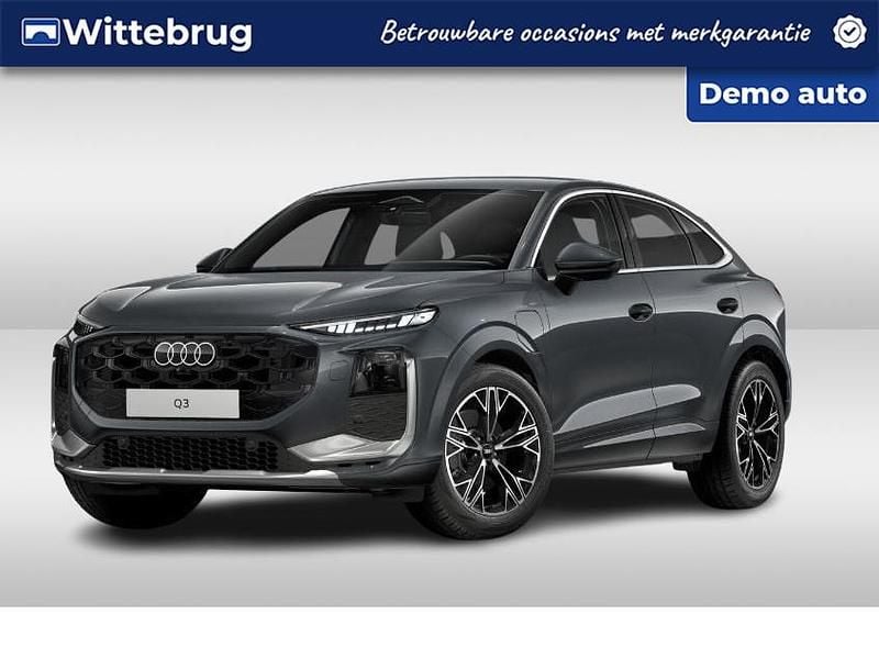 Grijs Nieuw 2026 Audi Q3 SUV | € 65.950 (Duur) - Afbeelding 1/4
