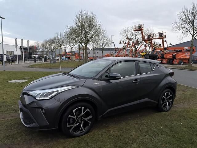 Occasion Toyota C-HR 152 PK (111 kW) 2020 Grijs SUV