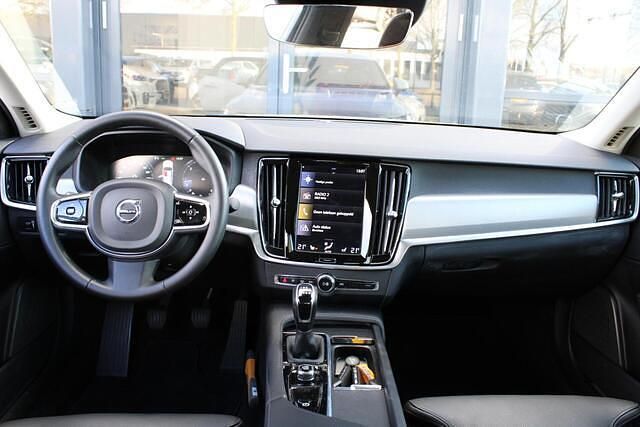 Occasion Volvo S90 Momentum 150 PK (110 kW) 2019 Wit Sedan